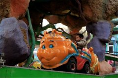 兒童游樂設(shè)備迷你穿梭你了解多少？