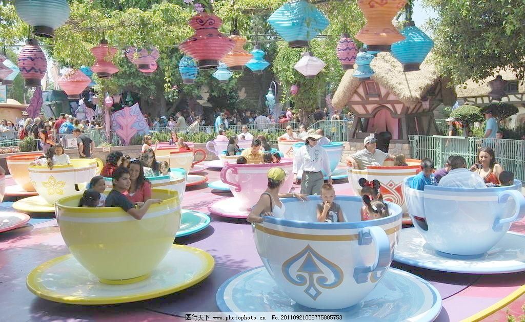 旋轉(zhuǎn)咖啡杯游樂設備