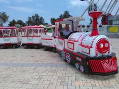 兒童游樂(lè)設(shè)備對(duì)兒童的啟示是什么